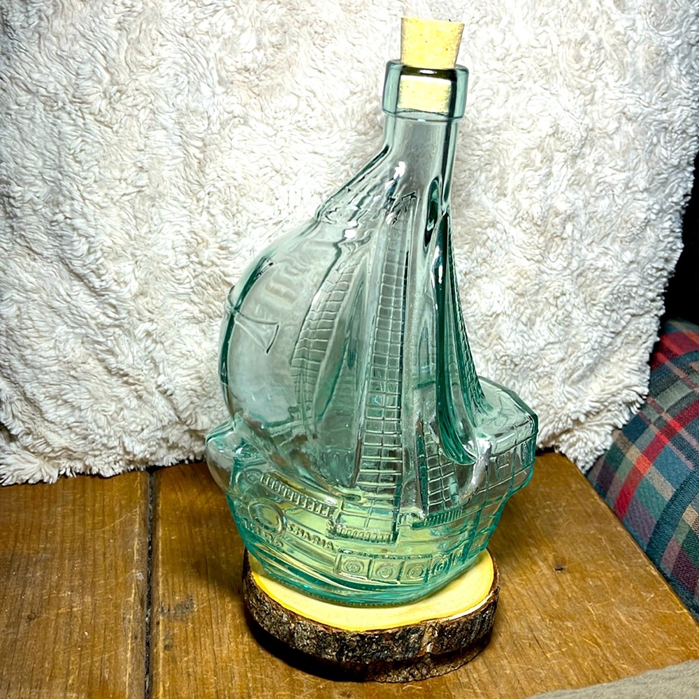 Vtg Vetreria Etusca Glass Ship Decanter Santa Maria 1492-1992. Made in Italy.